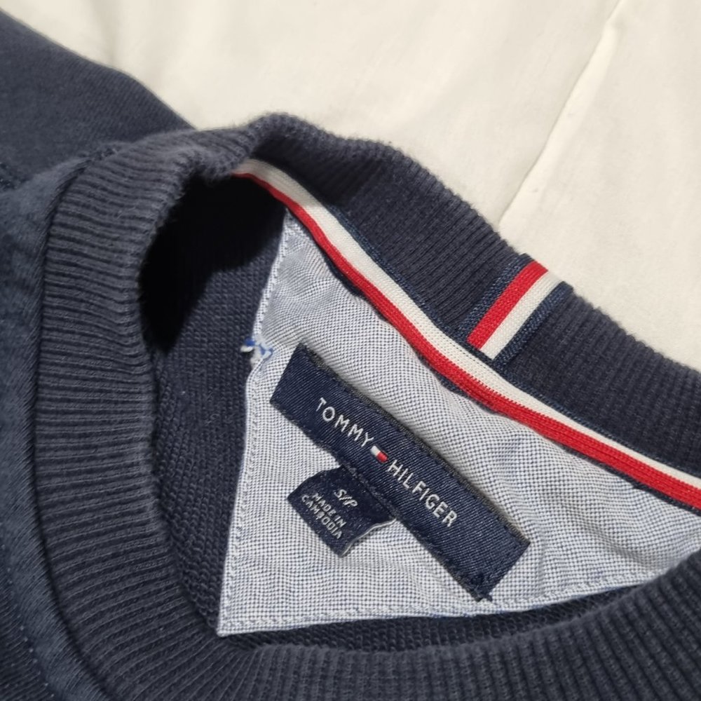 Tommy Hilfiger Men's Crew Neck Sweater Small Men's pre-Loved - Picture 7 of 7